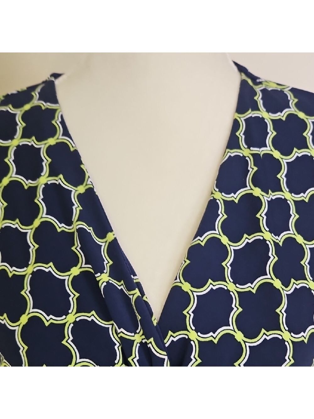Merona Elegant Navy and Chartruesse Patterned Dress Twist At Bustline Stretchy M - Picture 2 of 12